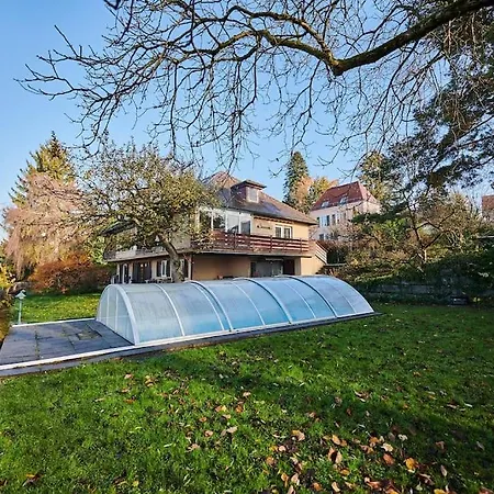 Zeitweise.haus Denkerhaus Und Stadtoase Villa Weingarten (Wuerttemberg)