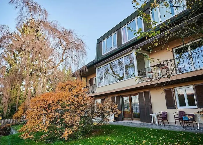 Zeitweise.haus Denkerhaus Und Stadtoase فاينغارتن