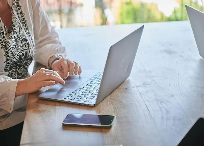 Zeitweise.haus Denkerhaus Und Stadtoase *