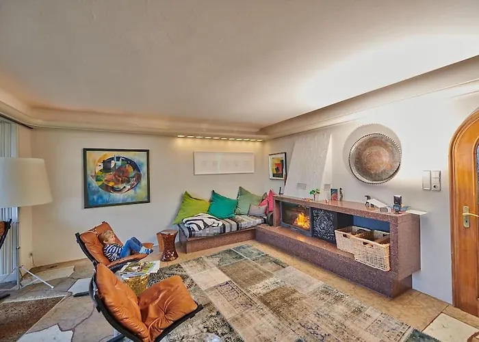 Zeitweise.haus Denkerhaus Und Stadtoase فيلة